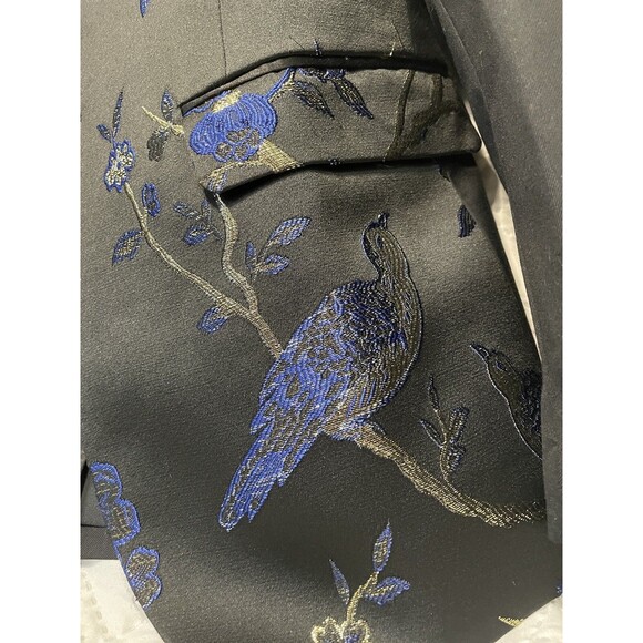 Cloudstyle Men's Dinner Jacket Blue and Gold Embroidered On Silky Black Sz Small - Picture 9 of 16